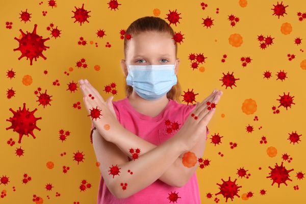 Khả năng miễn dịch của trẻ còn non nớt nên cần có cách tăng sức đề kháng đường hô hấp cho trẻ