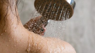 Tắm xong bị ngứa là bệnh gì và cách xử lý thế nào? | Giải đáp từ chuyên gia